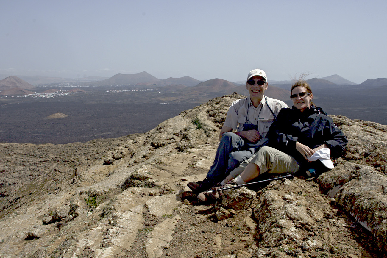 lanz08-03-15_048.jpg -  Lanzarote, mars 2008 Parc National de Timanfaya randonnée autour du cratère Caldera Blanca