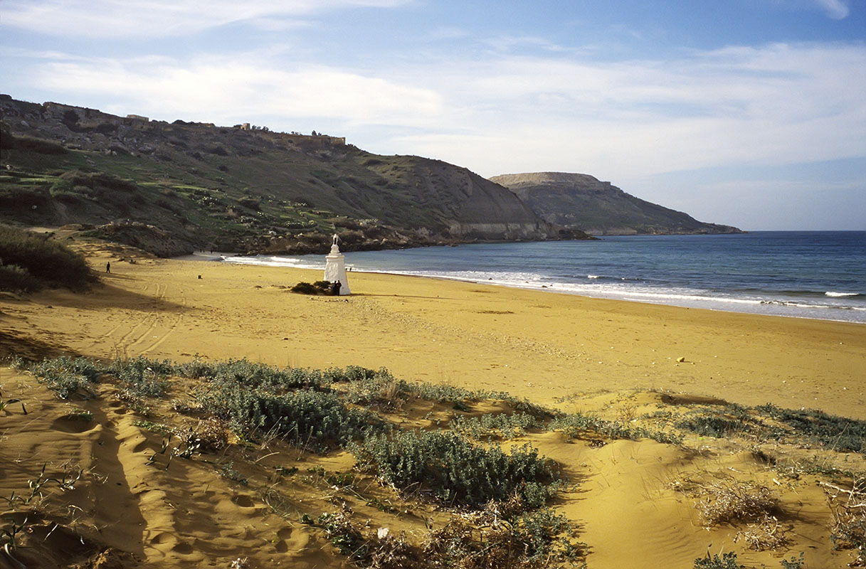 mlt304_plage_ir_ramla.jpg -  Ile de Gozo Mgarr - Xaghra plage de Ir Ramla