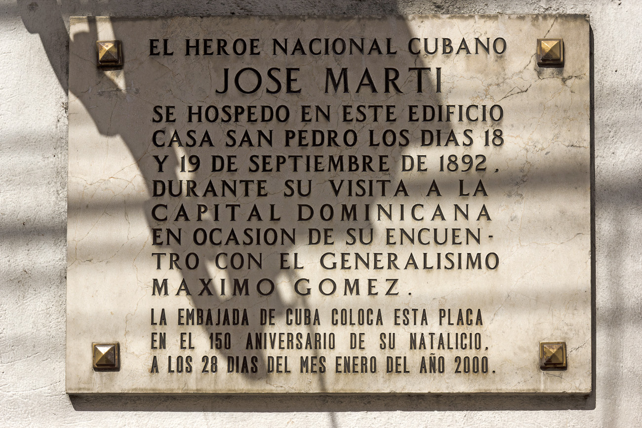 repdom14-01-10_061.jpg - République Dominicaine, janvier 2014 Saint-Domingue plaque de la maison du héros national cubain José Marti