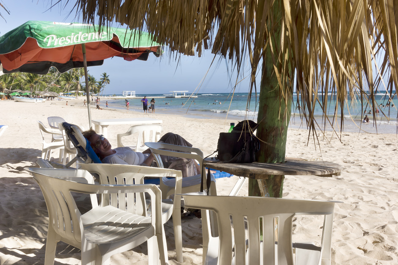 repdom14-01-25_001.jpg - République Dominicaine, janvier 2014 dernier farniente sur la plage de Costambar