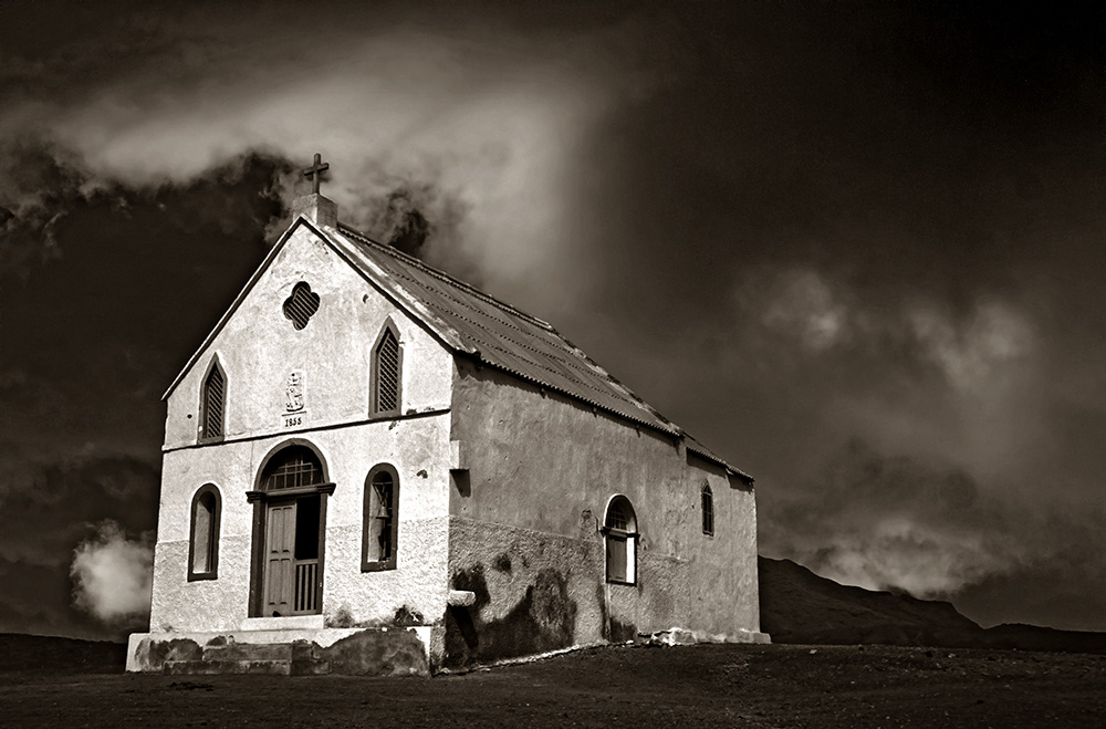 cve05_389l-m-sep.jpg - le dernier refuge